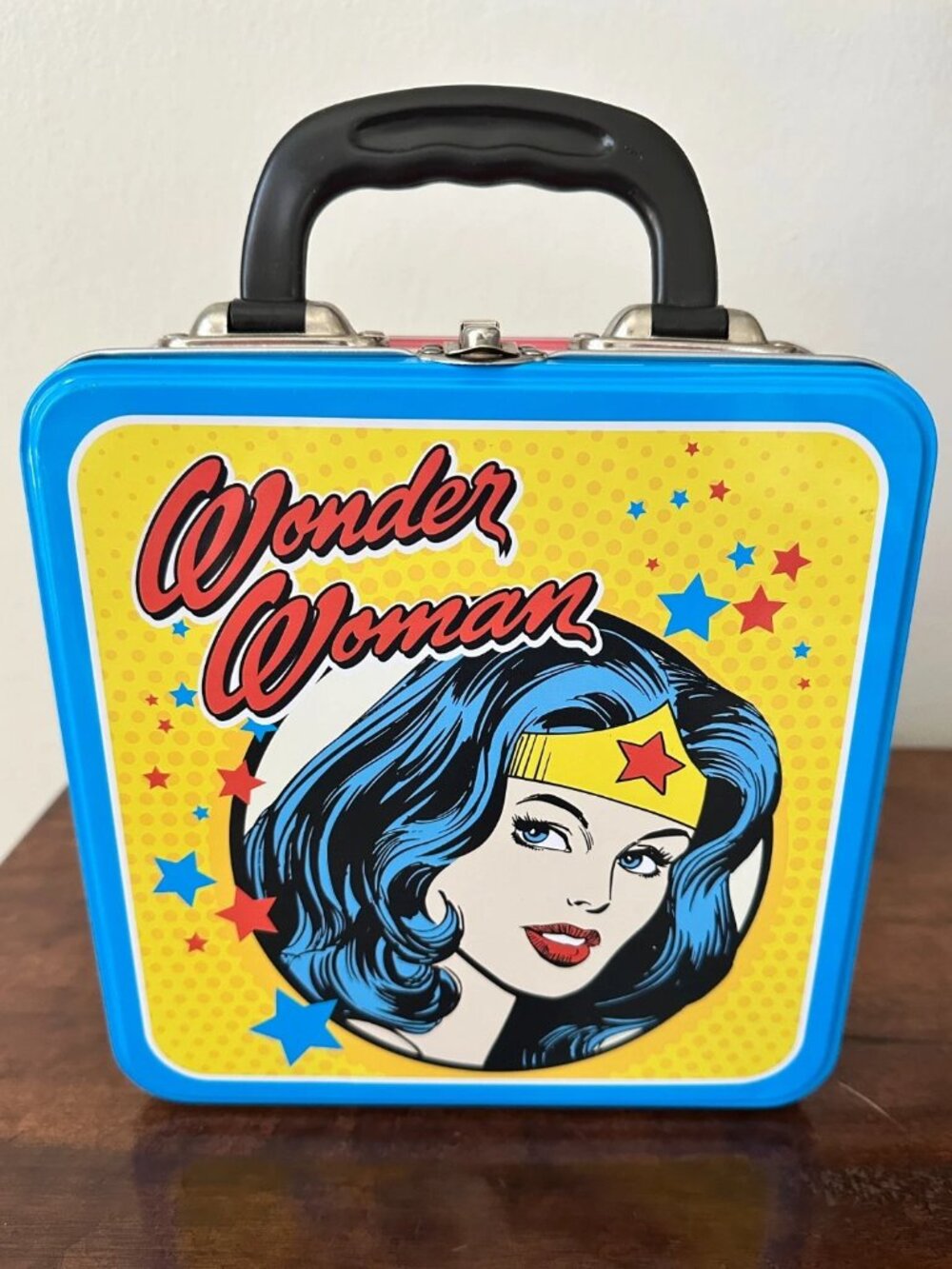 Wonder Woman DC Comics Metal Lunch Box | Vandor 2013 | Retro Pop Art Collectible